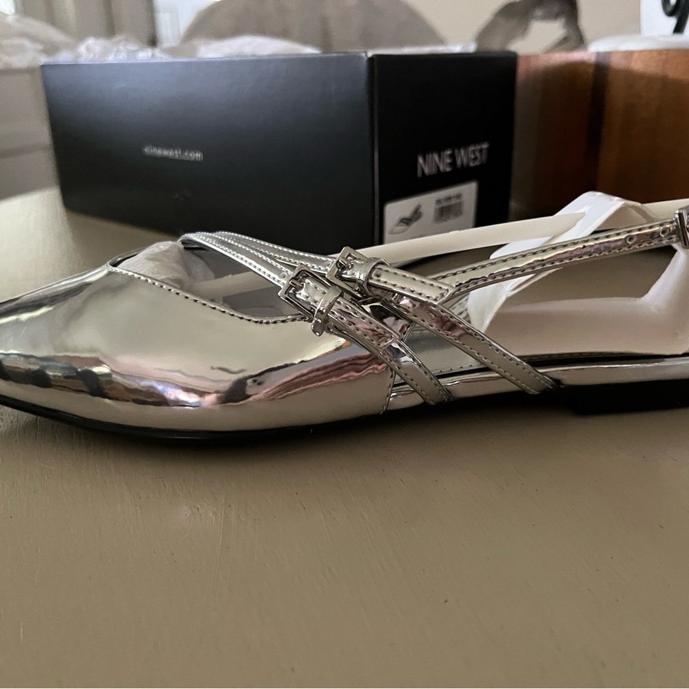 Nine West Metallic Silver Flats